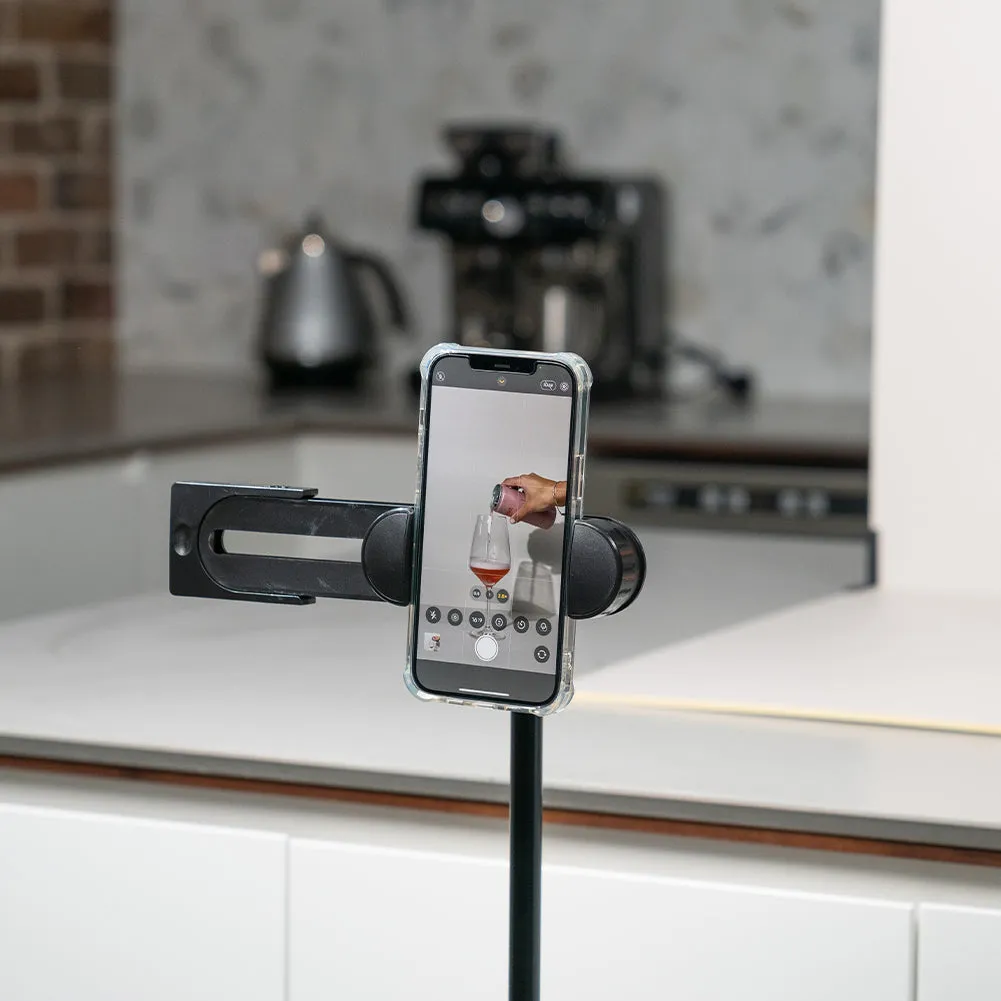 Bluetooth Pocket Remote Mobile Shutter for iPhone/iPad/Smartphones/Tablets