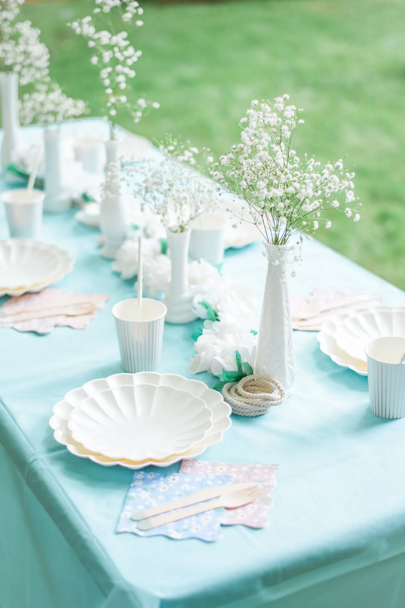 Eco-Friendly Paper Tablecloth Table Cover- Blue