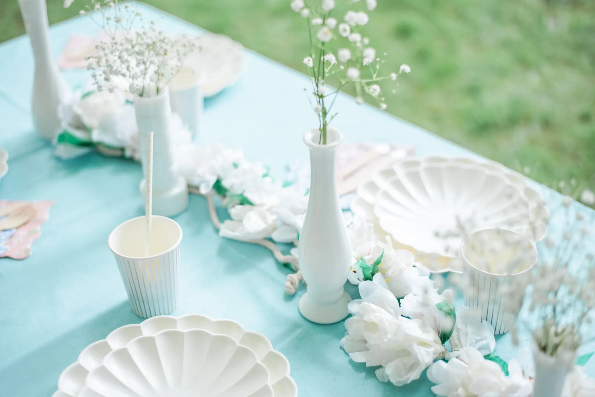 Eco-Friendly Paper Tablecloth Table Cover- Blue